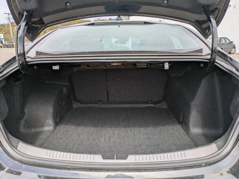 Used 2024 Chevrolet Malibu LT FWD image 20