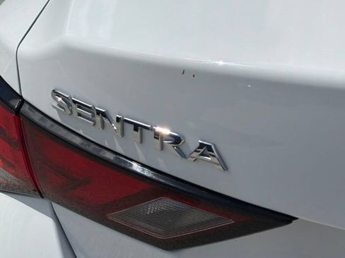 Used 2024 Nissan Sentra SV FWD image 14