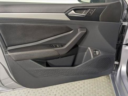 Used 2024 Volkswagen Jetta S FWD image 12