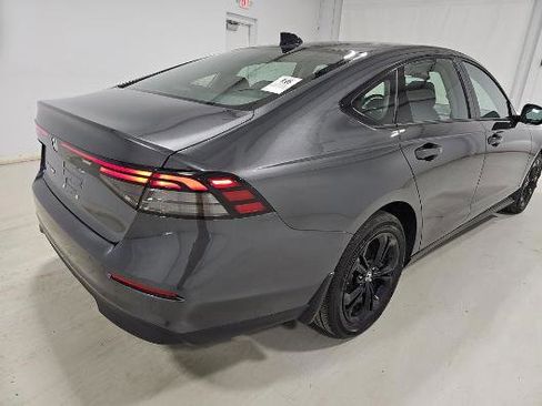 Used 2025 Honda Accord SE image 3