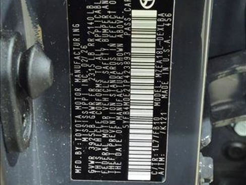 Used 2026 Toyota Corolla LE FWD image 23