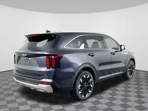 New 2025 Kia Sorento EX image 32
