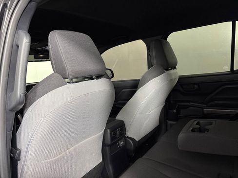 Certified 2025 Toyota 4Runner TRD Off-Road image 28