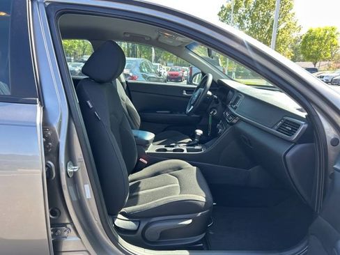 Used 2016 Kia Optima LX FWD image 14