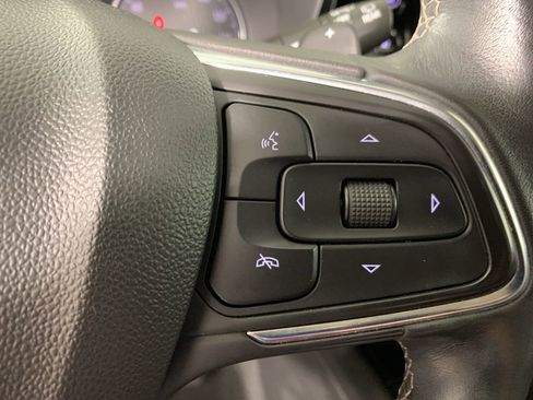 Used 2021 Buick Envision Essence w/ Sport Touring Package image 22