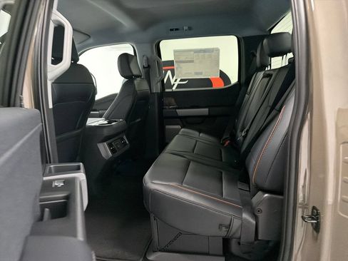 New 2026 Ford F250 Lariat w/ Chrome Package AWD/4WD image 12