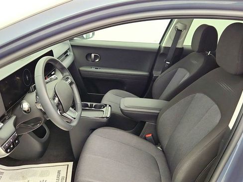 Used 2025 Hyundai Ioniq 5 SE image 19