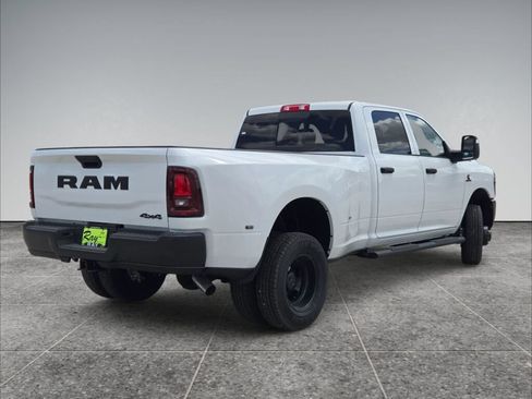 New 2026 RAM 3500 Tradesman AWD/4WD image 13
