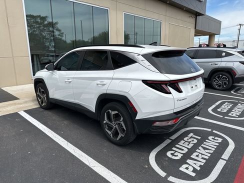 Used 2023 Hyundai Tucson SEL w/ Convenience Package image 3