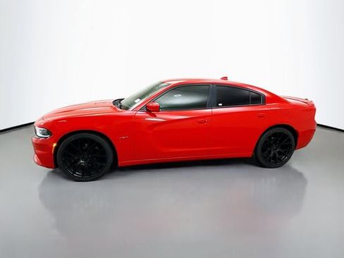 Used 2015 Dodge Charger R/T w/ Wheels & Tunes Group image 4