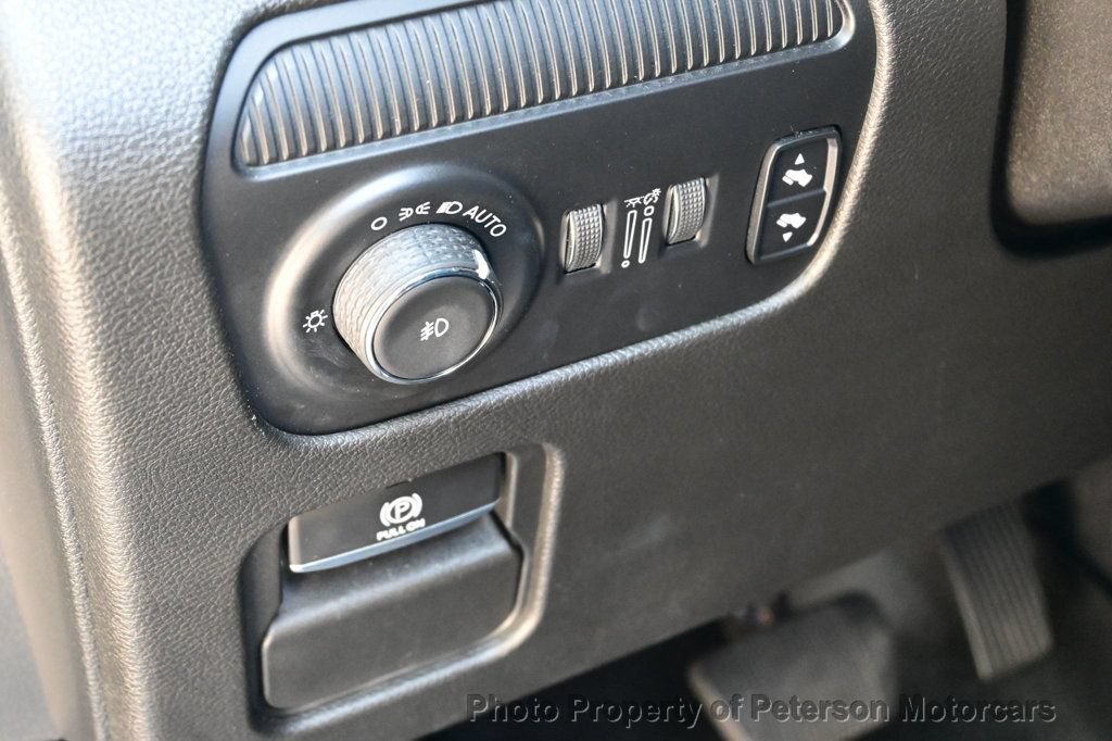 Used 2022 Jeep Wagoneer Series III w/ Premium Group I RWD image 24