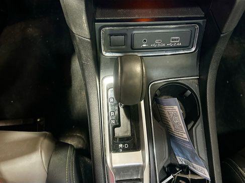 Used 2023 Subaru Ascent Onyx Edition image 16