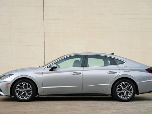 Used 2023 Hyundai Sonata SEL w/ Convenience Package FWD image 8
