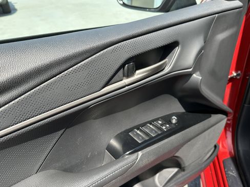 Used 2025 Toyota Camry XSE image 25