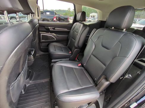 Used 2022 Kia Telluride S FWD image 15