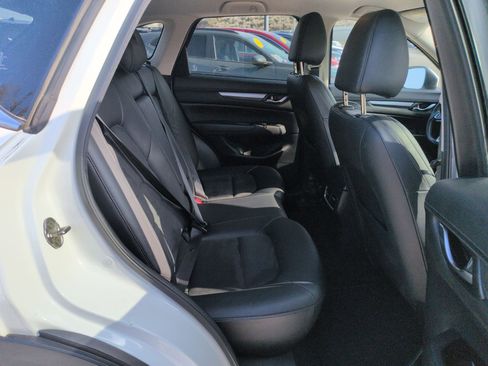 Used 2021 MAZDA CX-5 Touring image 18