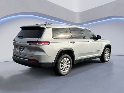 Certified 2022 Jeep Grand Cherokee L Laredo w/ Luxury Tech Group I image 6