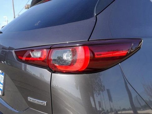 Certified 2025 MAZDA CX-5 AWD 2.5 S w/ Preferred Package image 5