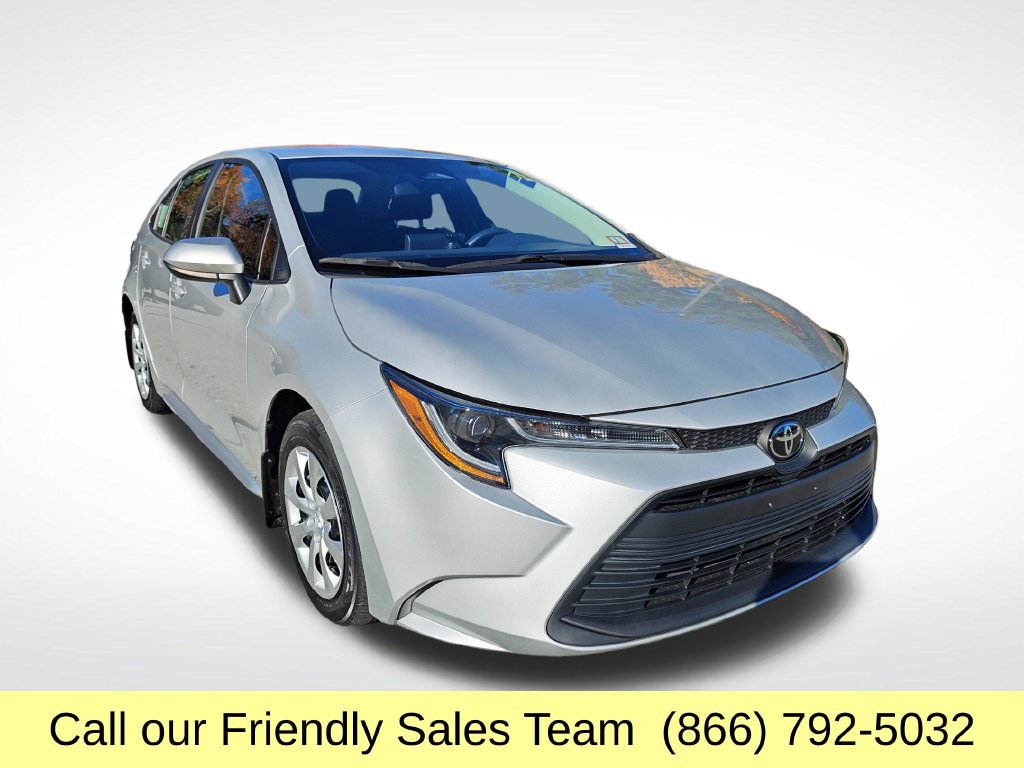 Used 2024 Toyota Corolla LE FWD image 8