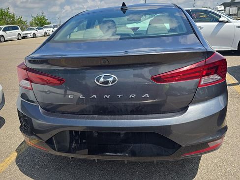 Used 2020 Hyundai Elantra SEL FWD image 4