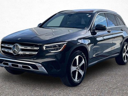 Used 2020 Mercedes-Benz GLC 300 4MATIC image 4