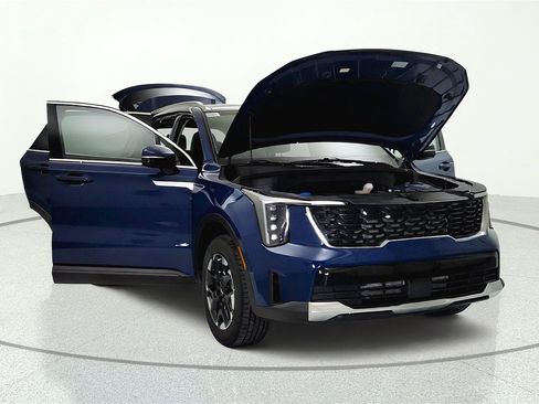 Used 2024 Kia Sorento S w/ Panoramic Sunroof Package AWD/4WD image 32
