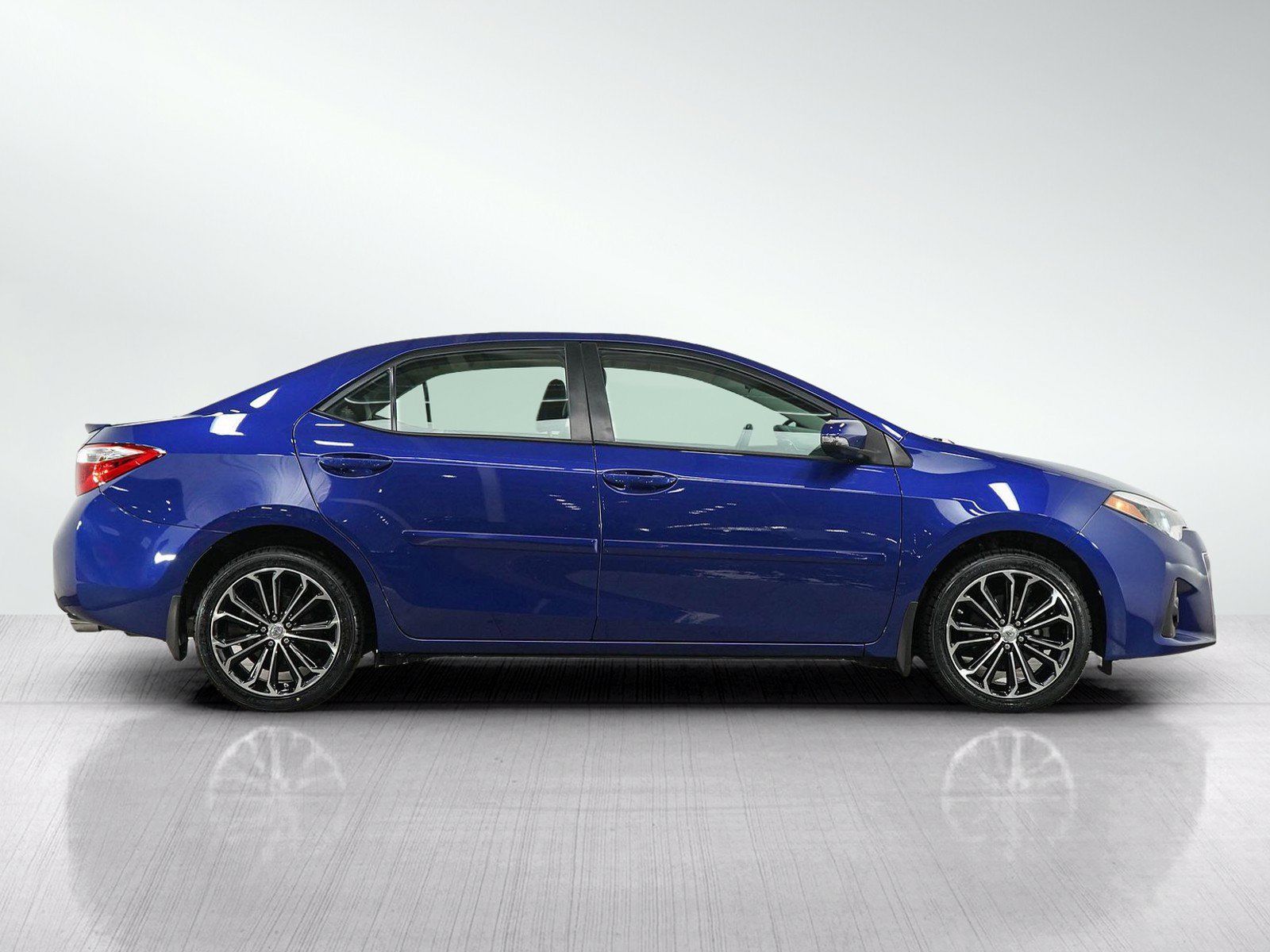 Used 2016 Toyota Corolla S FWD image 6