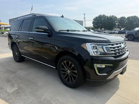 Used 2019 Ford Expedition Limited w/ Driver Assistance Package AWD/4WD image 4