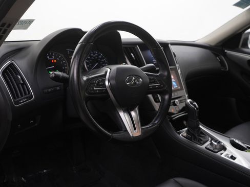Used 2020 INFINITI Q50 Luxe AWD/4WD image 17