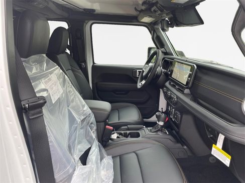 New 2025 Jeep Wrangler Sahara image 26