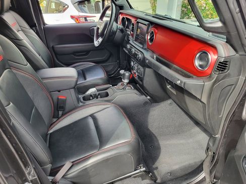 Used 2022 Jeep Gladiator Rubicon w/ LED Lighting Group image 17