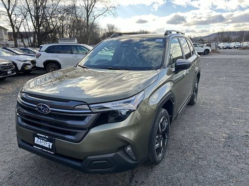 Used 2026 Subaru Forester Limited AWD/4WD image 4