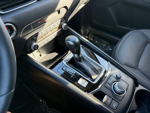 Used 2024 MAZDA CX-5 AWD 2.5 S w/ Preferred Package image 13