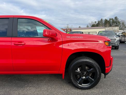 Used 2019 Chevrolet Silverado 1500 Custom w/ Custom Value Package image 15