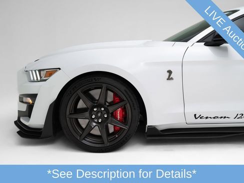 Used 2022 Ford Mustang Shelby GT500 w/ Carbon Fiber Track Pack image 9