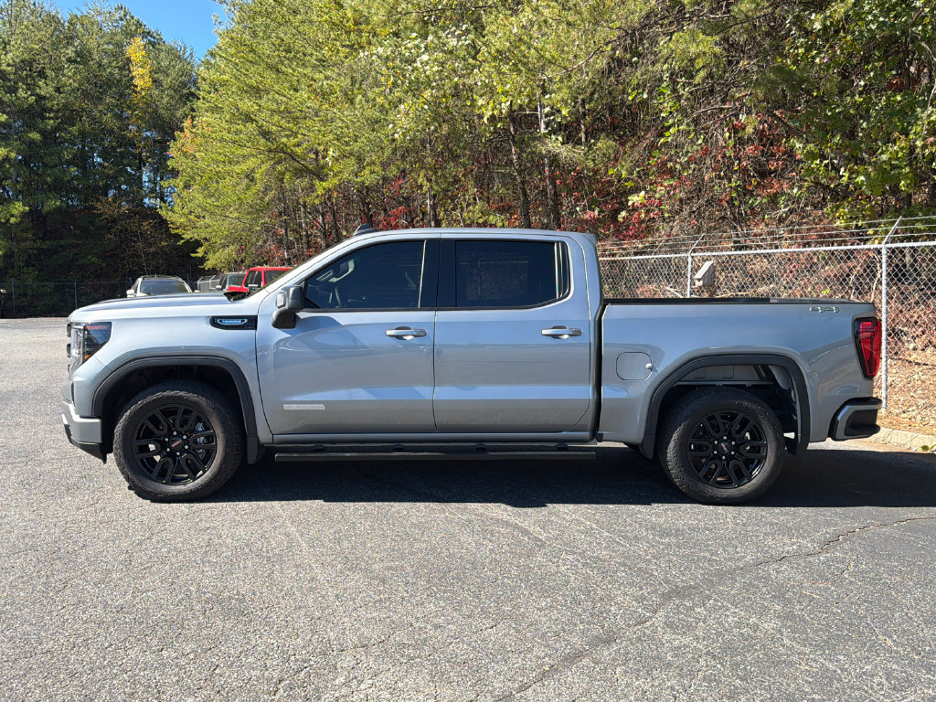 Used 2024 GMC Sierra 1500 Elevation AWD/4WD image 4