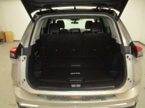 New 2026 Nissan Rogue Platinum w/ Platinum Premium Package image 14