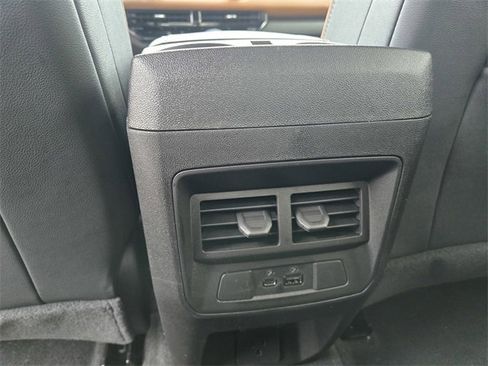 New 2026 GMC Canyon AT4 image 15