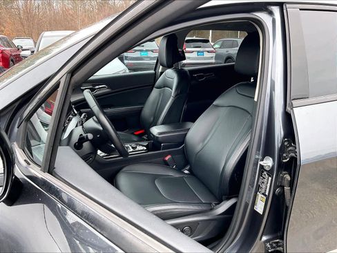 Used 2023 Kia Sportage SX image 10