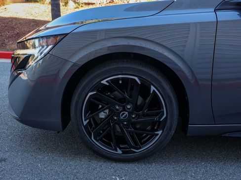 New 2026 Nissan Sentra SR image 11