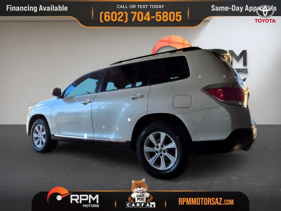 Used 2013 Toyota Highlander SE AWD/4WD image 29
