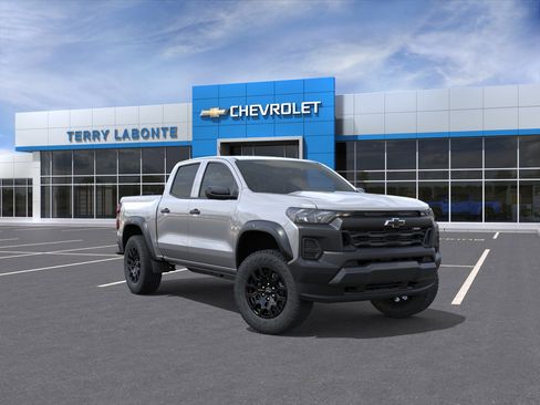 New 2026 Chevrolet Colorado Trail Boss AWD/4WD image 2