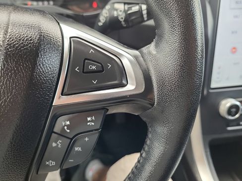 Used 2023 Ford Edge SEL AWD/4WD image 25