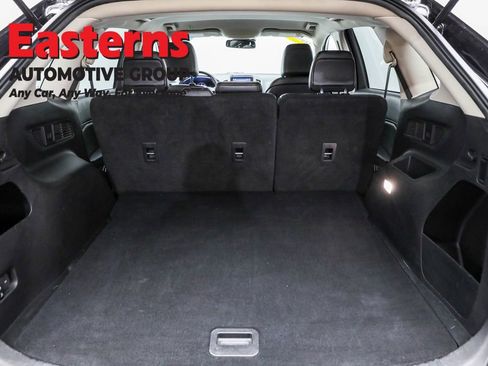 Used 2023 Ford Edge SEL image 9