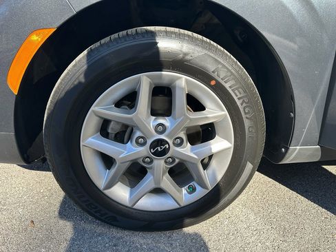 Used 2023 Kia Soul S image 34