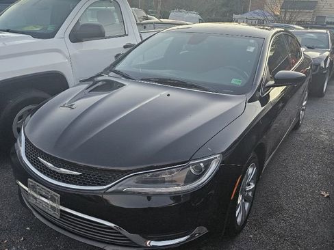 Used 2015 Chrysler 200 Limited FWD image 9