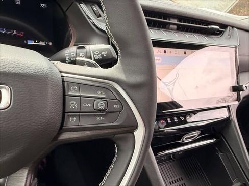 New 2026 Jeep Grand Cherokee Altitude image 35