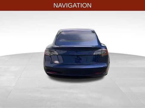 Used 2018 Tesla Model 3 Long Range RWD image 6
