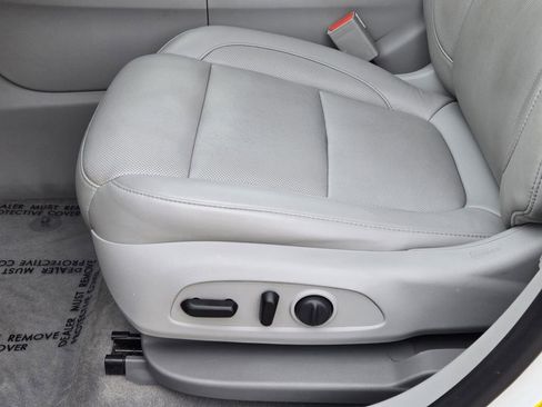 Used 2019 GMC Acadia SLT FWD image 23