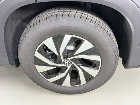 New 2026 Volkswagen Tiguan S image 29